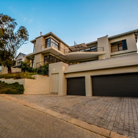 HelderfonteinEstateCover